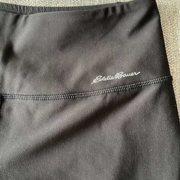 Eddie Bauer Cropped High Rise Legging Size Small - Picture 3 of 12